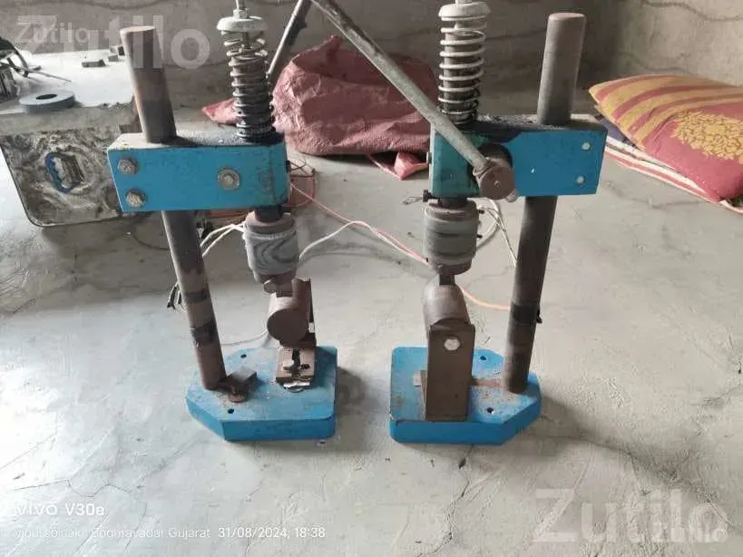 Bangle Riveting Machine Set with 6 Tools - મશીનરી - જસદણ - Image 3