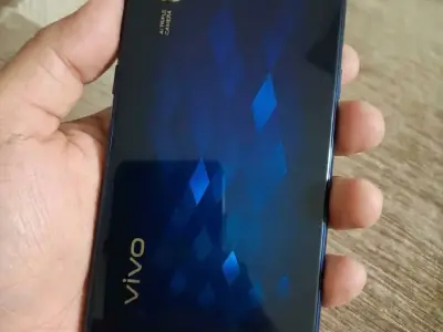 Vivo S1 Blue Triple Camera Phone Vivo S1 Blue Triple Camera Phone