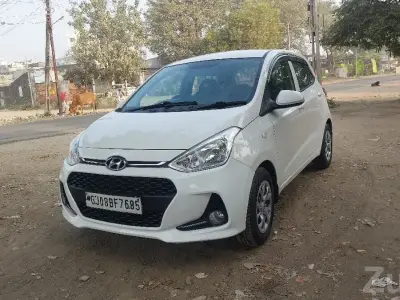 Hyundai Grand i10 Sport 2017 Diesel 1st Owner Hyundai Grand i10 Sport 2017 Diesel 1st Owner
