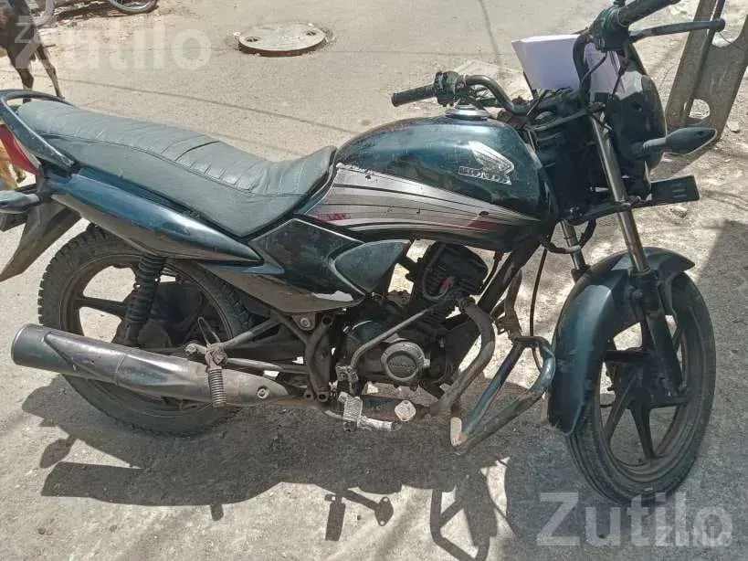 Honda Dream Yuga 2013 Self Start Bike - બાઇક્સ - પોરબંદર - Image 5
