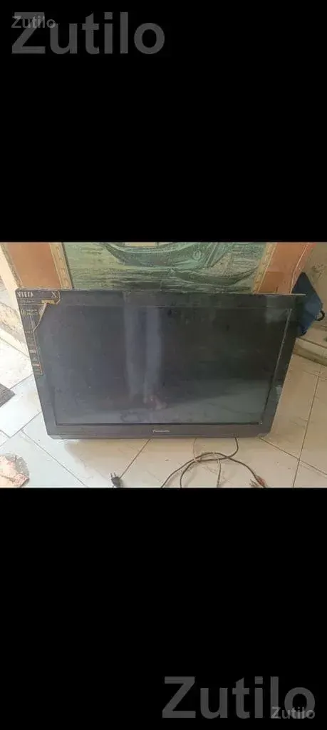 Panasonic 32 Inch HD Ready Smart LED TV - TVs - Surat City - Image 3