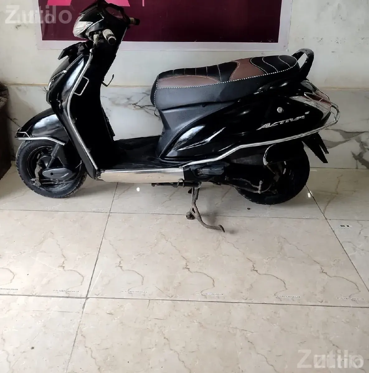 Honda Activa 2017 Black Scooter - બાઇક્સ - પોરબંદર - Image 3