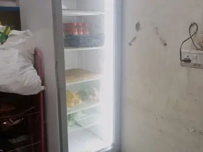 Western Commercial Display Refrigerator Western Commercial Display Refrigerator