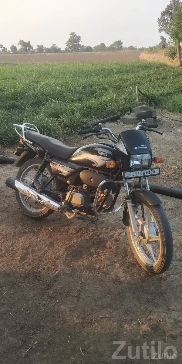 2019 Hero commuter bike 1 owner - Bikes - Bhanvad - Image 2