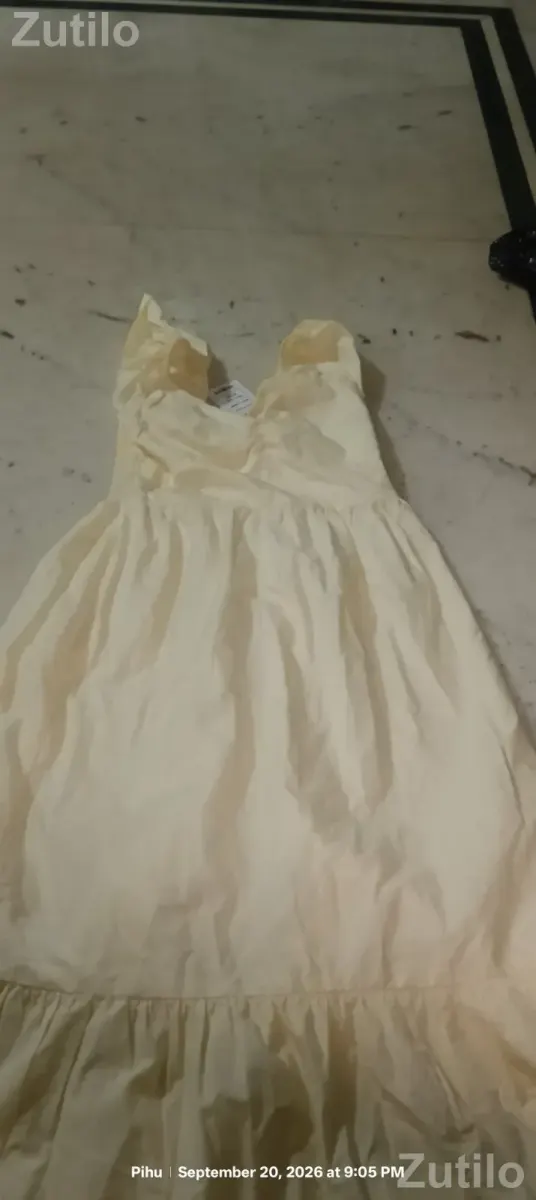 Dress with frill sleeves - મહિલાઓના કપડા - ઉધના - Image 4