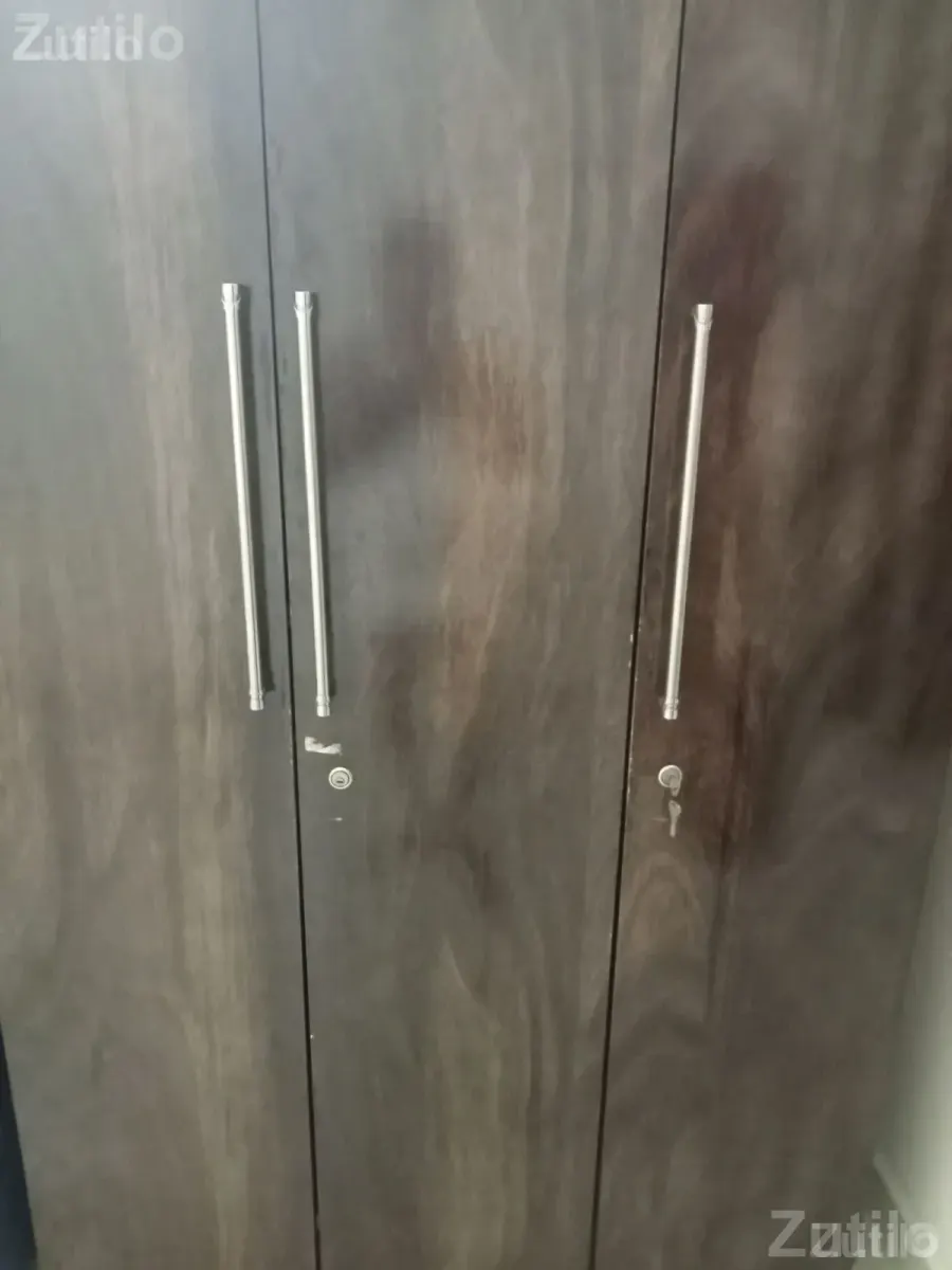 3 Door Wooden Almari Wardrobe - Cupboards & Storage - Surat City - Image 2