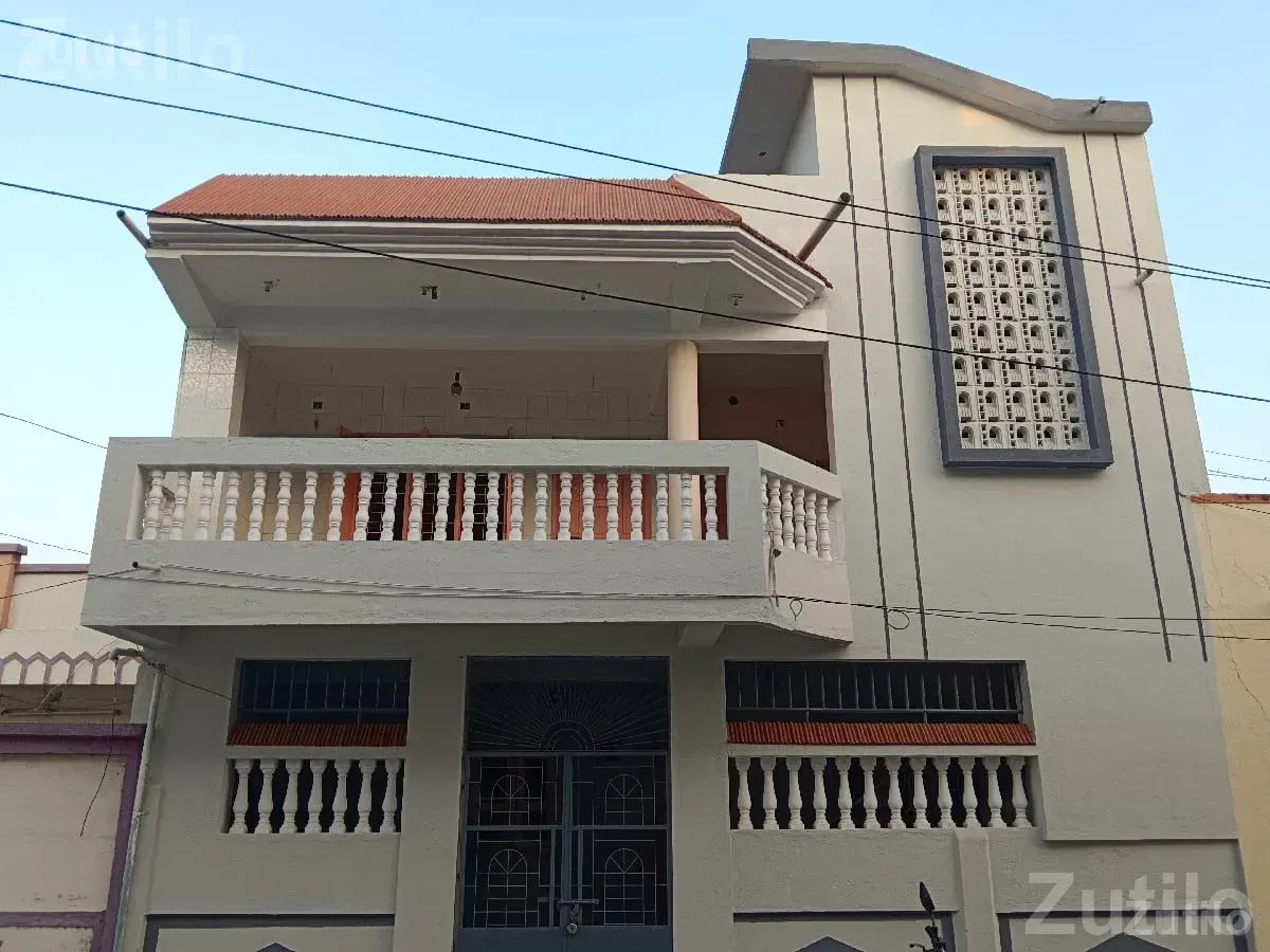 138 Var House for Sale with 5 Bedrooms - House for Sale - Ranavav - Image 2