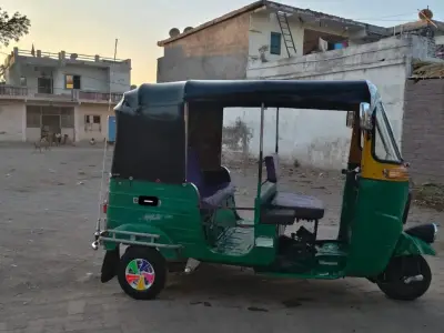 Bajaj Auto Rickshaw 2013 Running Condition Bajaj Auto Rickshaw 2013 Running Condition