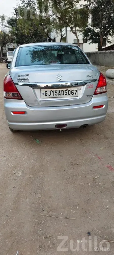 Maruti Swift Dzire Diesel 2011 Second Owner - કાર - વડોદરા શહેર - Image 2