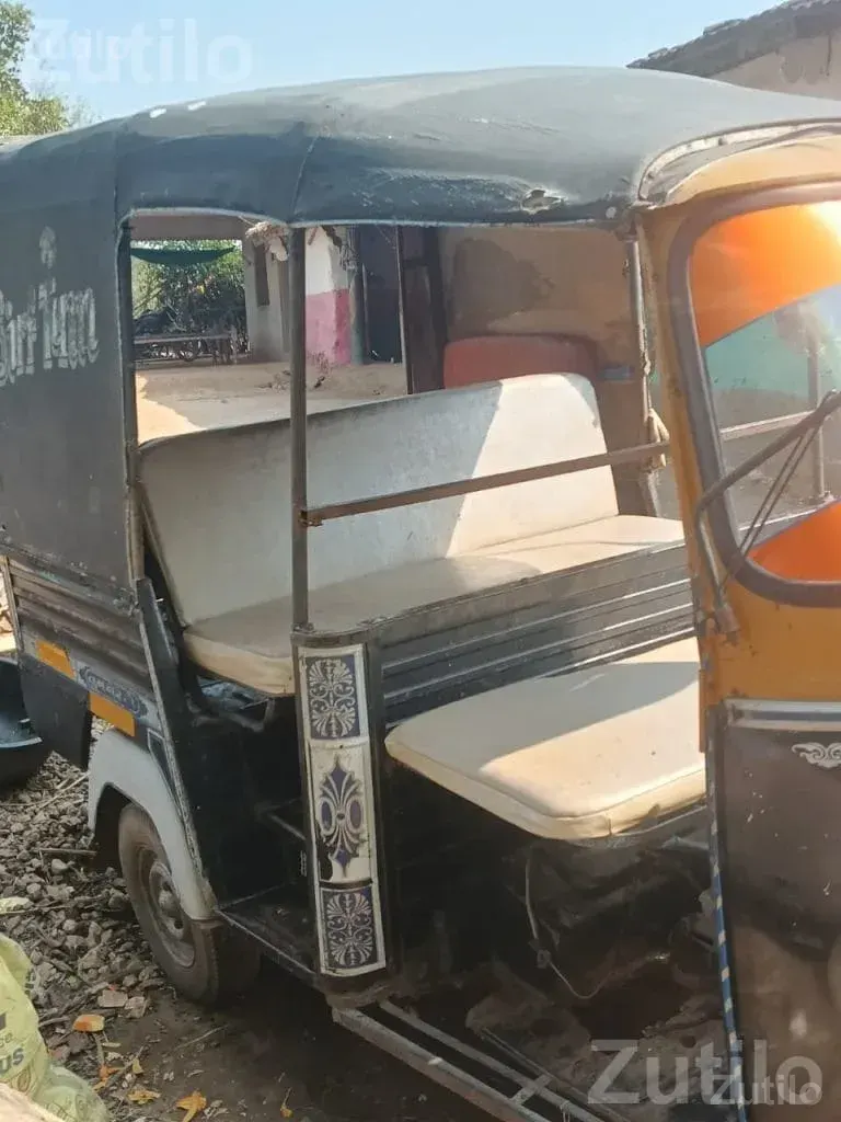 2012 Auto Rickshaw Second Owner - ઓટો રિક્ષા - મેઘરાજ - Image 4
