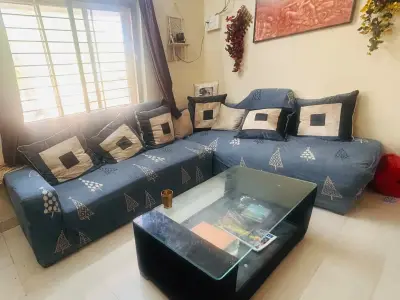 L shape sofa with table