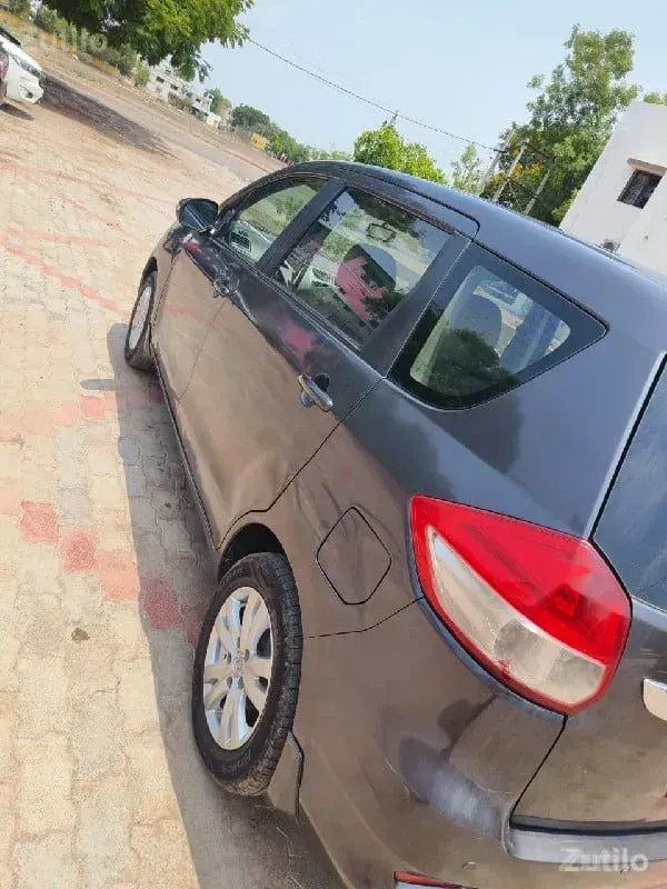 ertiga zdi top model good 👍👍 - Cars - Dwarka - Image 3