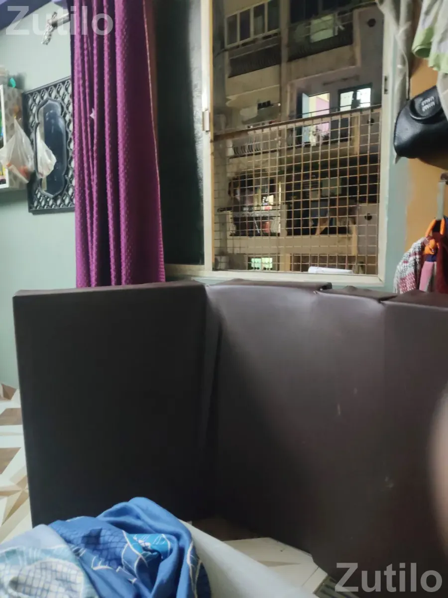 Sofa - સોફા સેટ અને કાઉચ - અમદાવાદ શહેર - Image 3