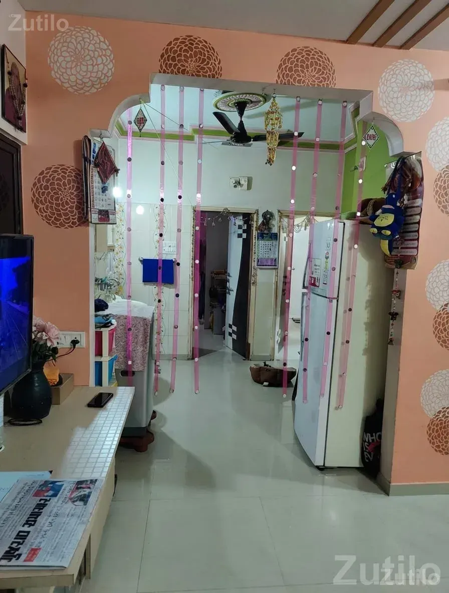 2BHK Flat for Sale in Vatsalya Apartment - House for Sale - Daskroi - Image 4