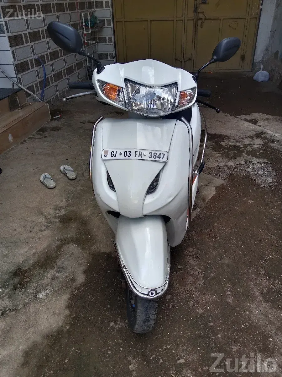 Honda Activa 2014 Used Scooter - Bikes - Lathi - Image 3