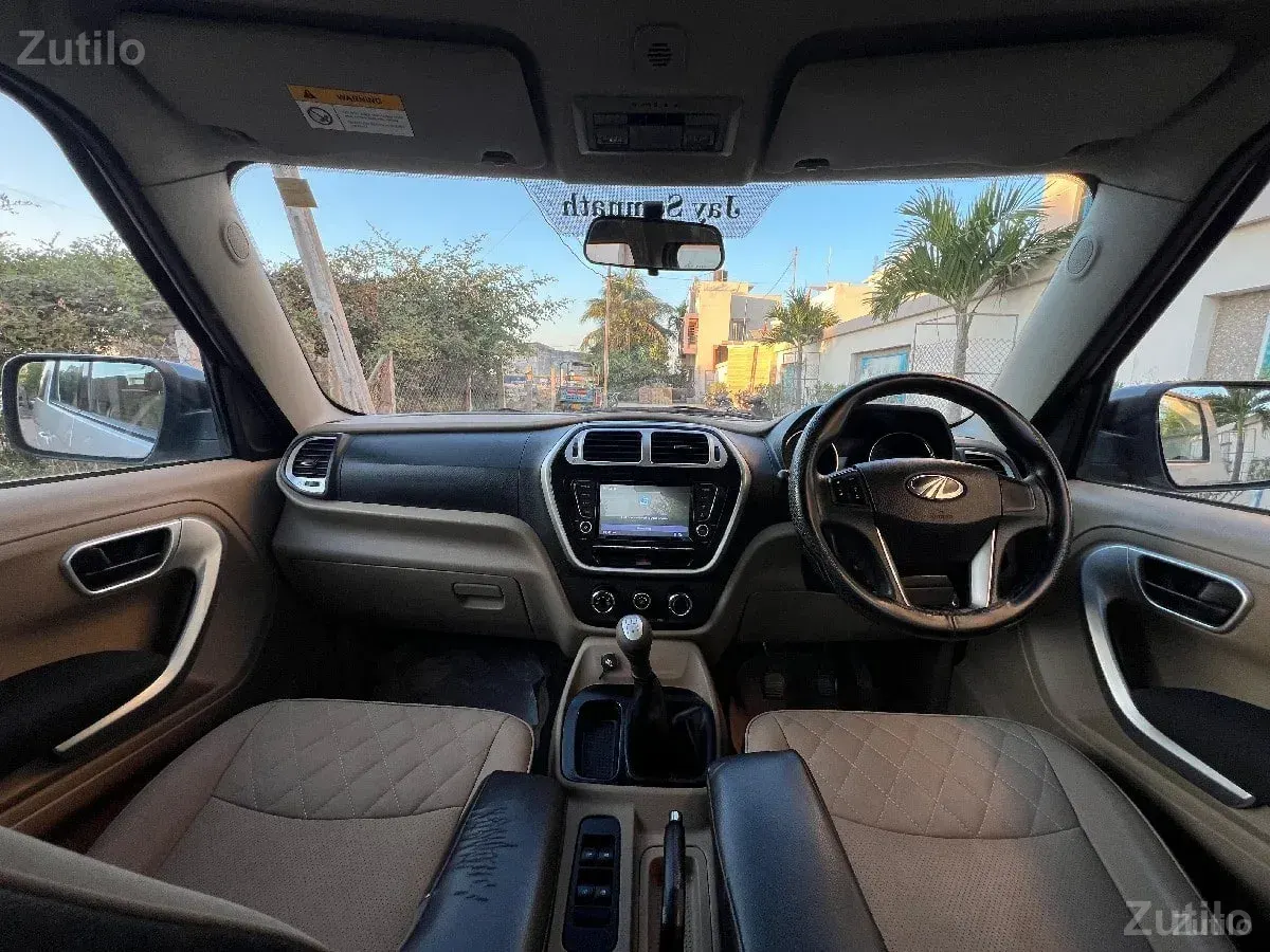 Mahindra Tuv 300 T10 Diesel - Cars - Keshod - Image 5