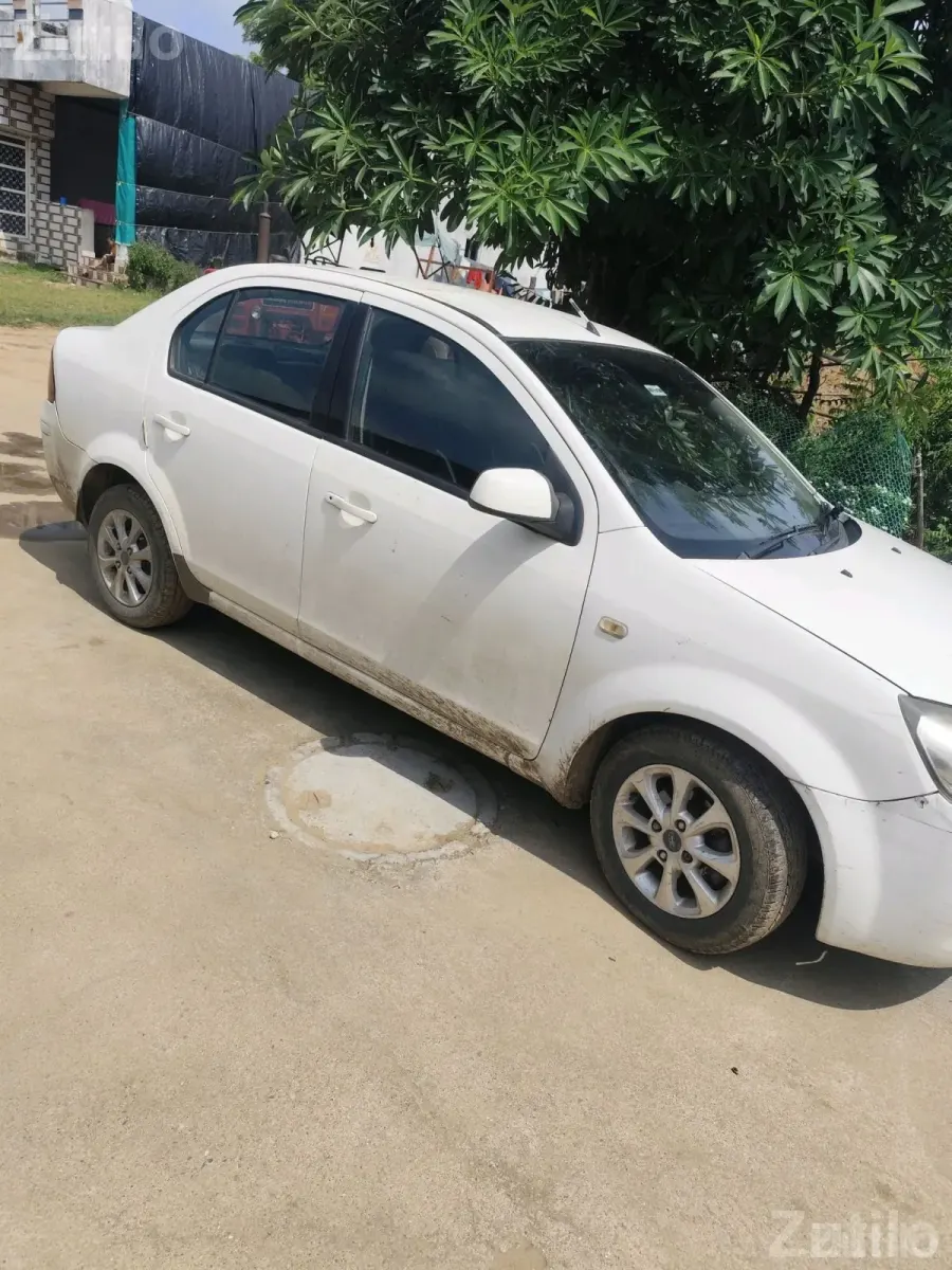 Ford Fiesta 2014 Diesel Sedan - Cars - Savli - Image 3