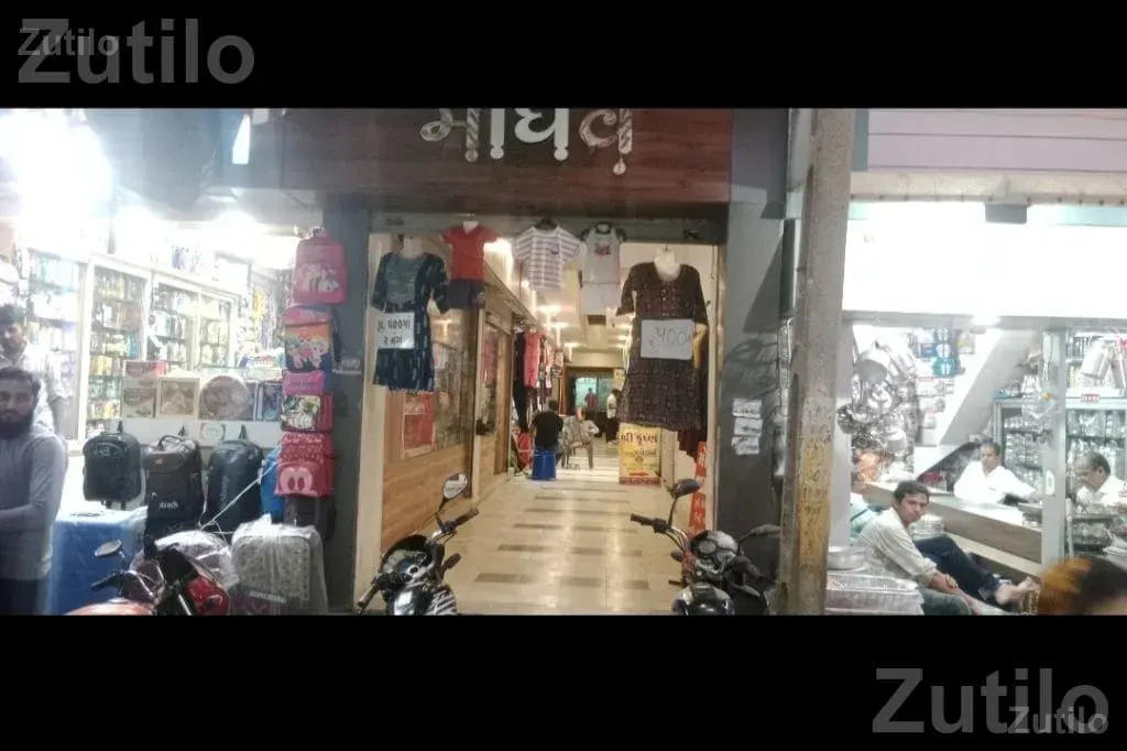 Commercial Shop for Sale with Shutter Front - Shops - Veraval - Image 5