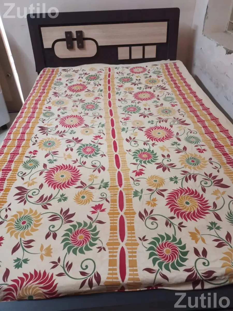 Double Bed with mattress - પલંગ અને ગાદલા - અમદાવાદ શહેર - Image 3