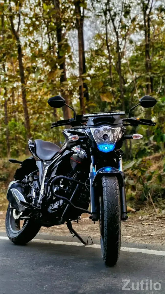 Suzuki Gixxer - બાઇક્સ - નવસારી - Image 2