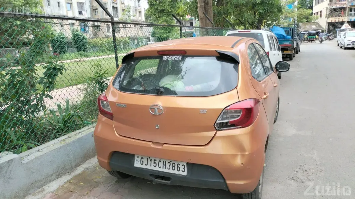 Tata Tiago XZ 2018 Petrol 46000 Km - Cars - Valsad City - Image 2
