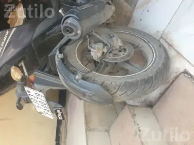Yamaha R15 V2 2012 Model Bike