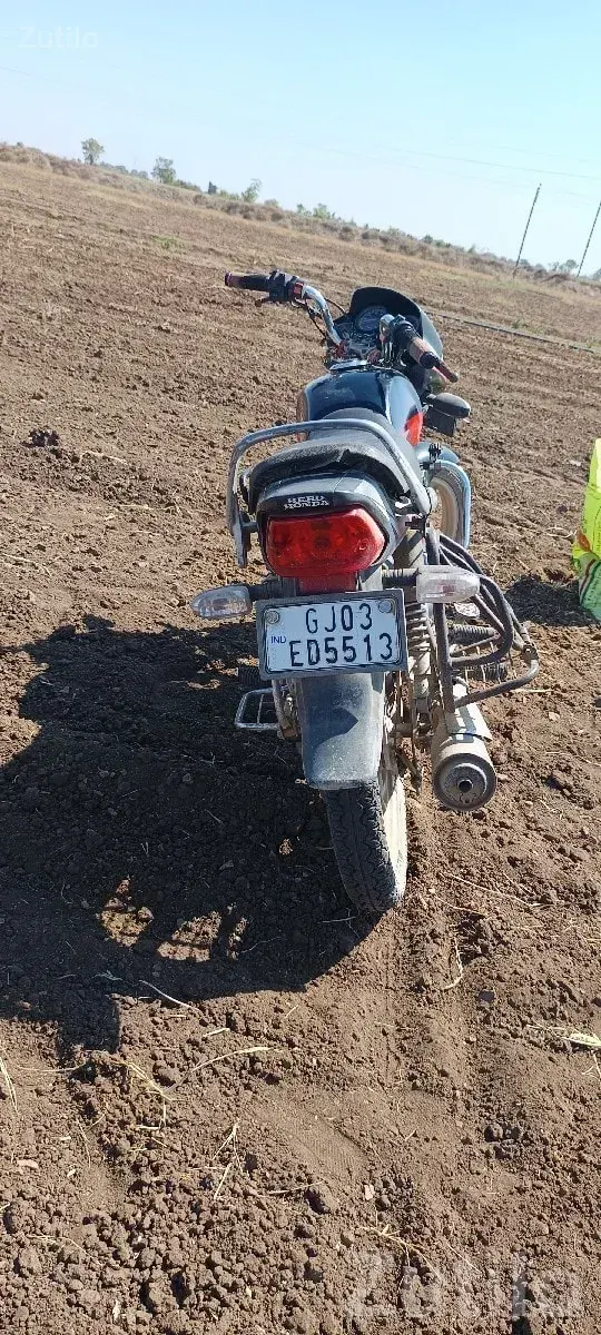 Hero HF Deluxe Used Bike for Sale - બાઇક્સ - કલ્યાણપુર - Image 2