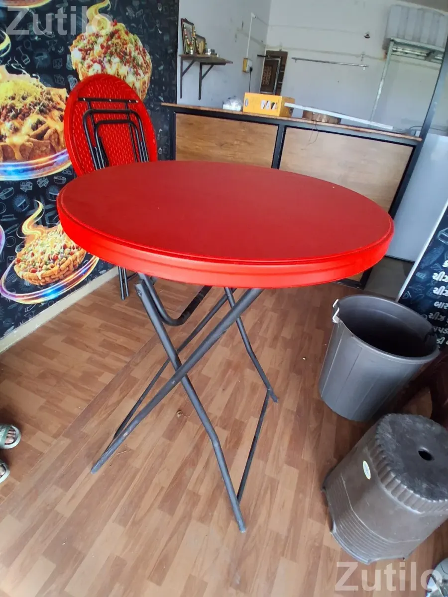 Cafe table - ડાઇનિંગ ટેબલ અને સેટ - રાજકોટ શહેર - Image 1