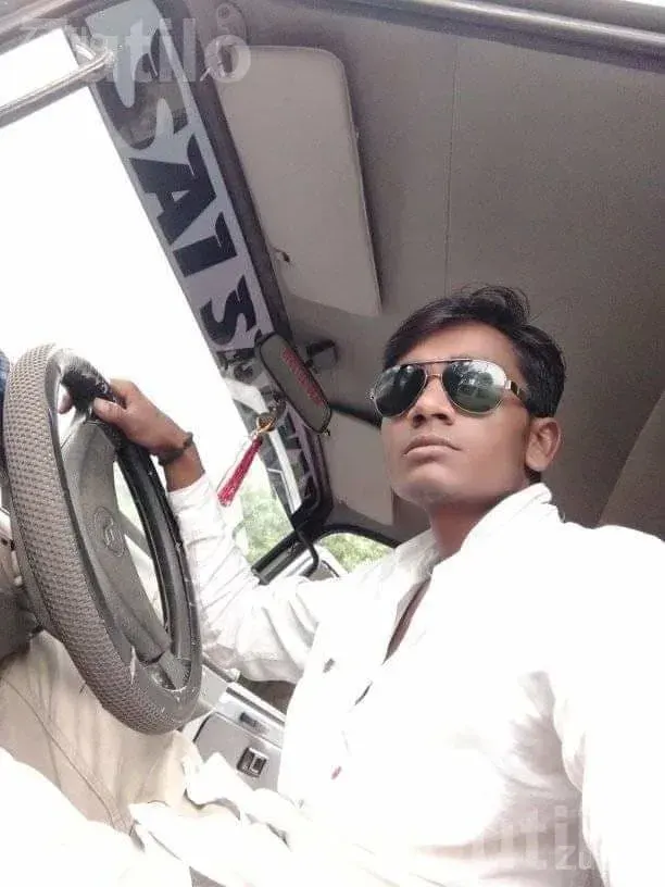 Driver Available for Vehicle Driving Work - Driver / Delivery - Fatepura - Image 3