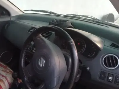 Maruti Suzuki Swift VXI 2007