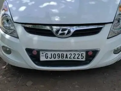 Hyundai i20 2011 Petrol CNG Top Model Hyundai i20 2011 Petrol CNG Top Model