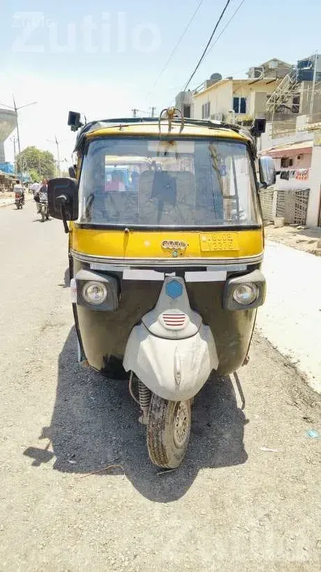 2015 Piaggio Auto Rickshaw, 3rd Owner - Auto Rickshaws - Gandhidham - Image 5