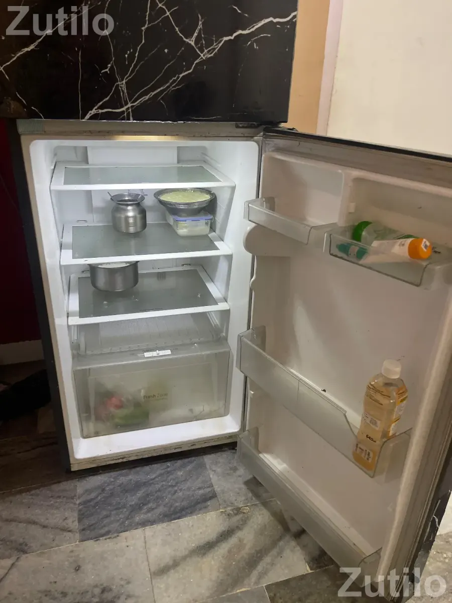 LG double door refrigerator - Refrigerators - Daskroi - Image 3