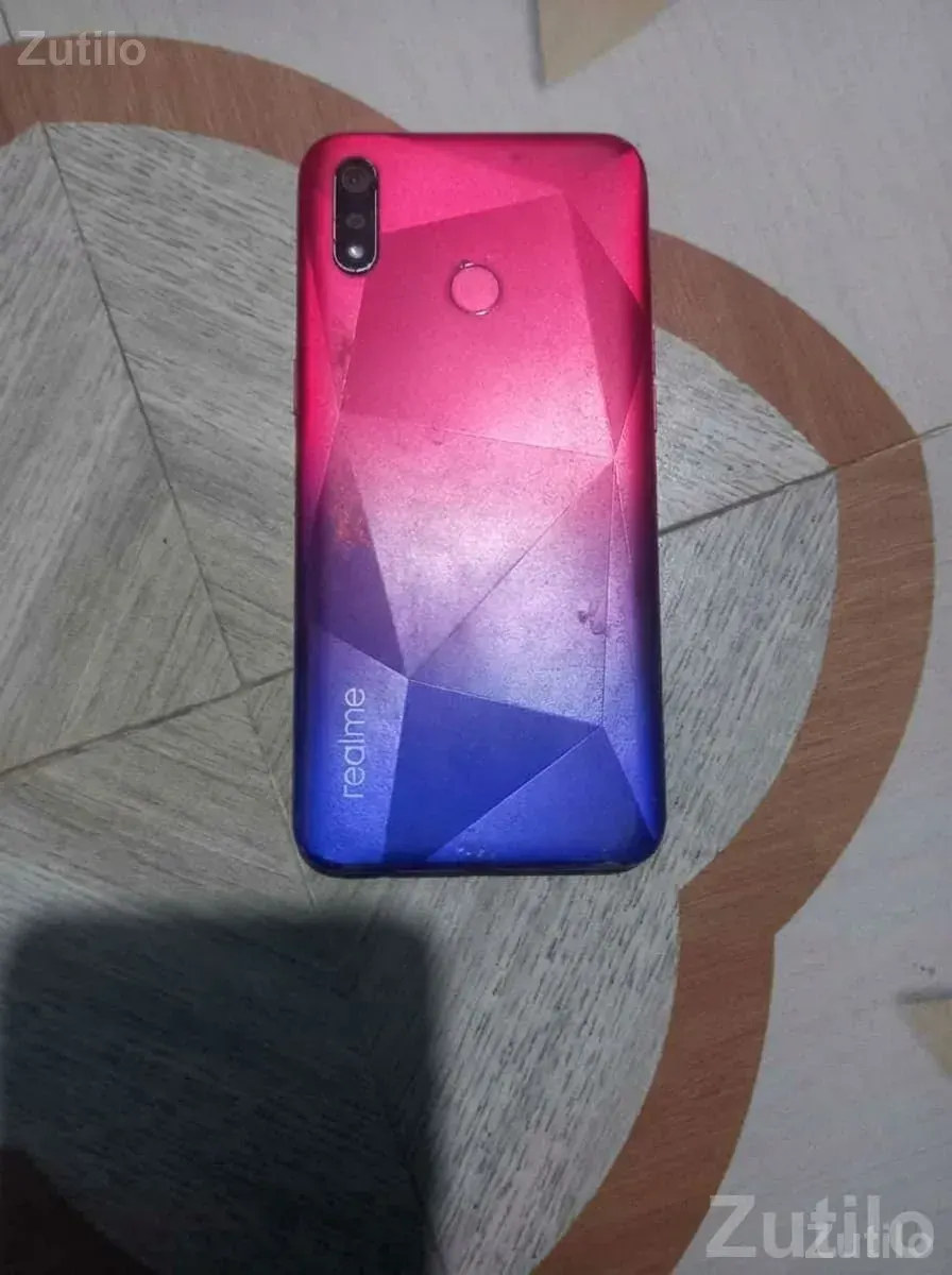 Realme 3 smartphone with notch display - Mobile Phones - Barwala - Image 2