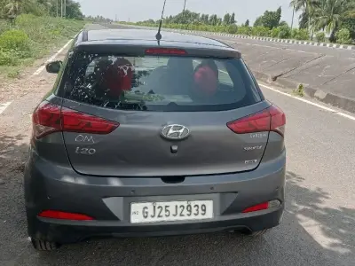 i20 sportz. diesel. i20 sportz. diesel.