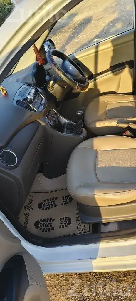2013 Hyundai i10 CNG Car with Insurance - Cars - Lilapar - Image 3