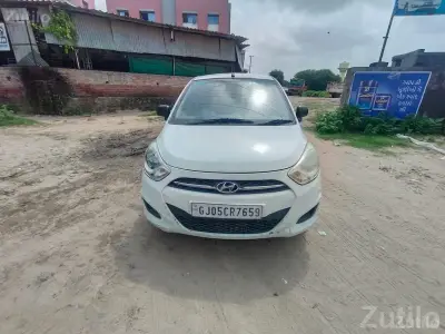 Hyundai i10 Era 1.1 Petrol – White Hatchback Hyundai i10 Era 1.1 Petrol – White Hatchback