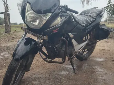 Hero CBZ Xtreme 2012 Used Bike Hero CBZ Xtreme 2012 Used Bike