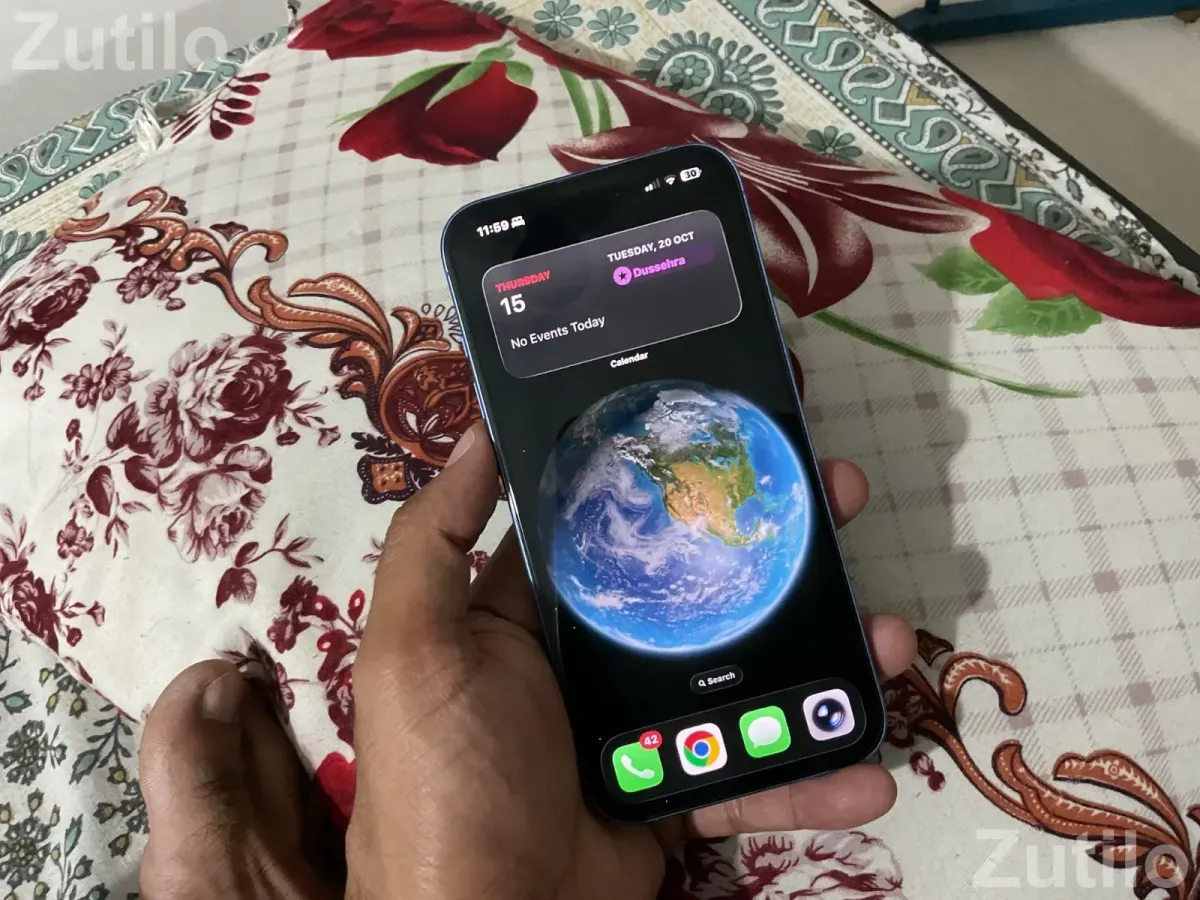 Iphone 16 plus - મોબાઇલ ફોન - અમદાવાદ શહેર - Image 2