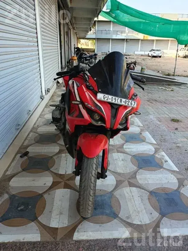 Bajaj Pulsar RS 200 2016 Single Owner - Bikes - Idar - Image 2