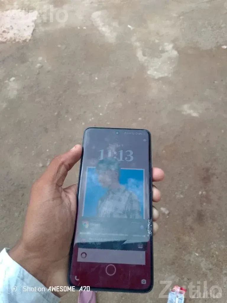 Vivo V50e 5G 8GB RAM 128GB with Bill Box - મોબાઇલ ફોન - કલાવડ - Image 4