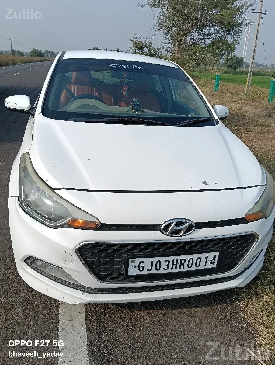 Hyundai i20 Elite CRDi White Hatchback - Cars - Kalyanpur - Image 2