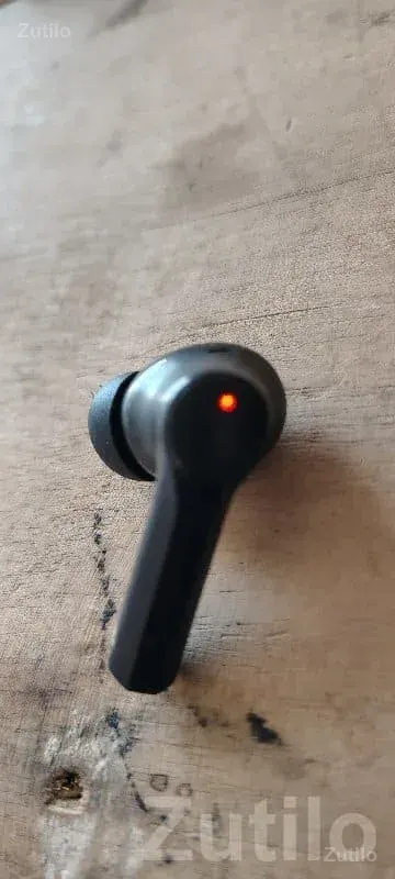 boAt Wireless Earbuds with Charging Case - ઇલેક્ટ્રોનિક ઍક્સેસરીઝ - સુત્રાપાડા - Image 2