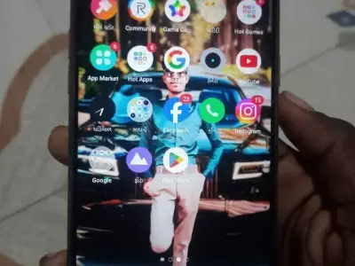 Realme 3 smartphone with notch display Realme 3 smartphone with notch display