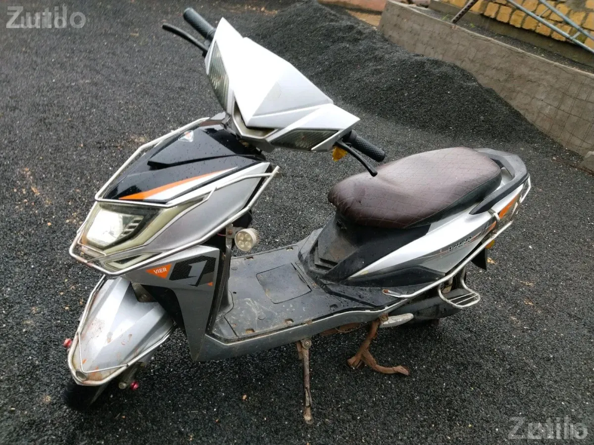Used Electric Scooter Bike - Bikes - Vadodara City - Image 2