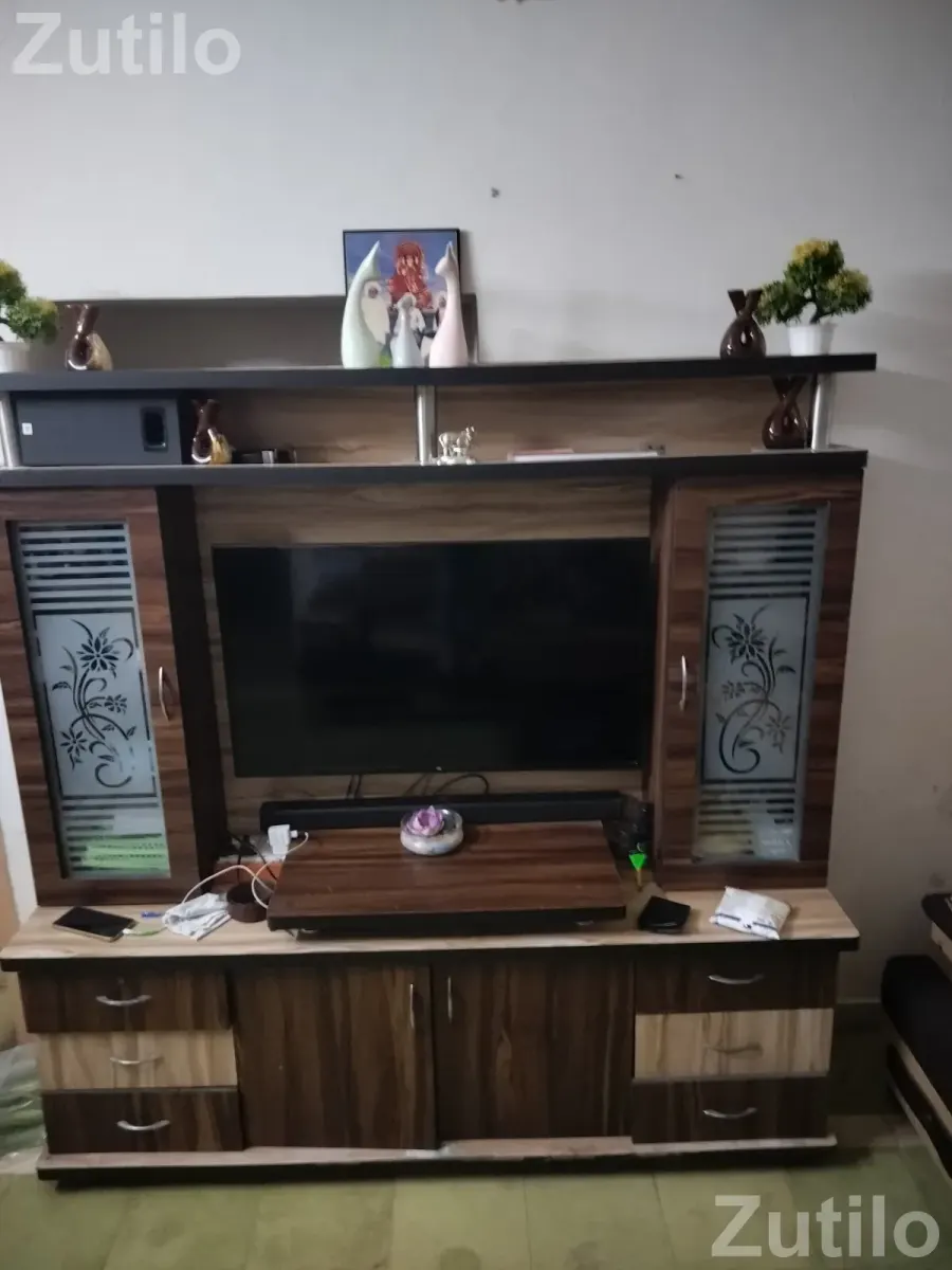 Best tv cabinet with table - કબાટ અને સ્ટોરેજ - હિંમતનગર - Image 4