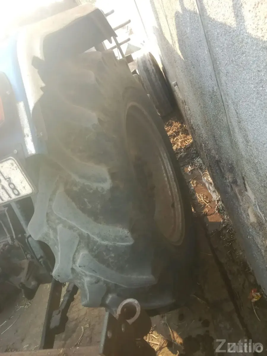 MRF 14.9x28 Tractor Tyre - Auto Parts - Gondal - Image 5