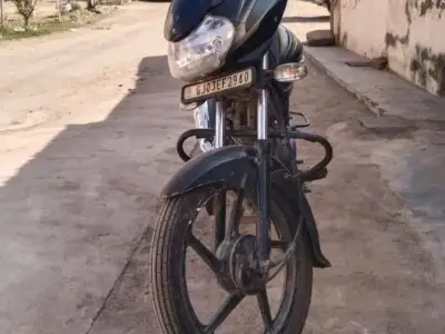 Bajaj Discover 2011-2012 Single Owner Bike