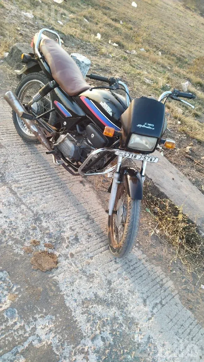 Hero Honda Splendor Plus 2003 Bike - Bikes - Keshod - Image 2