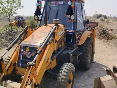 2010 JCB Backhoe Loader with New Tyres